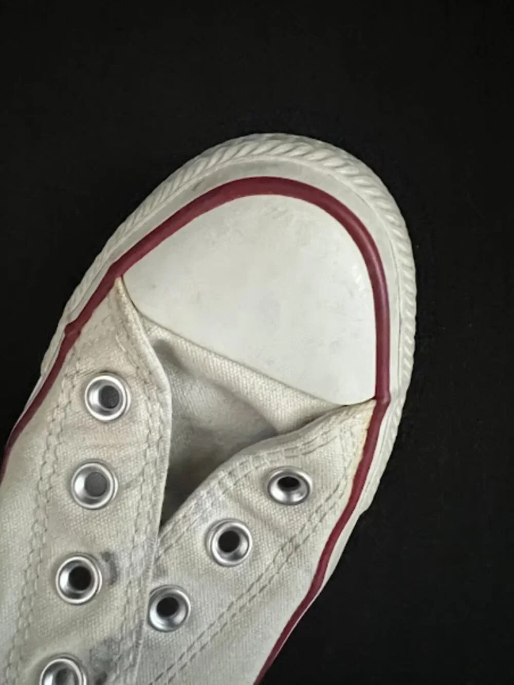 Converse Chuck Taylor All Star Low Top Athletic Shoes Size Men 4 Women 6